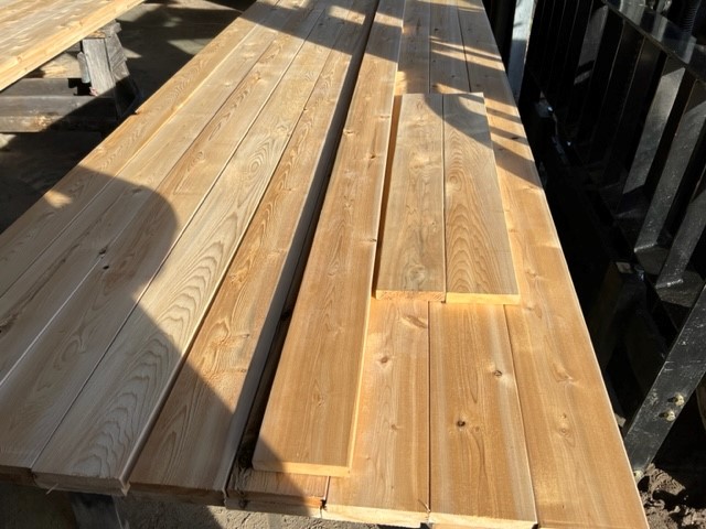 https://storerlumber.com/wp-content/uploads/2023/02/White-cedar.jpg